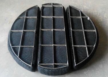 Zwart de Ruitverwarmer Corrosiebestendig Titanium Mesh Pad van de Gas Vloeibaar Separator